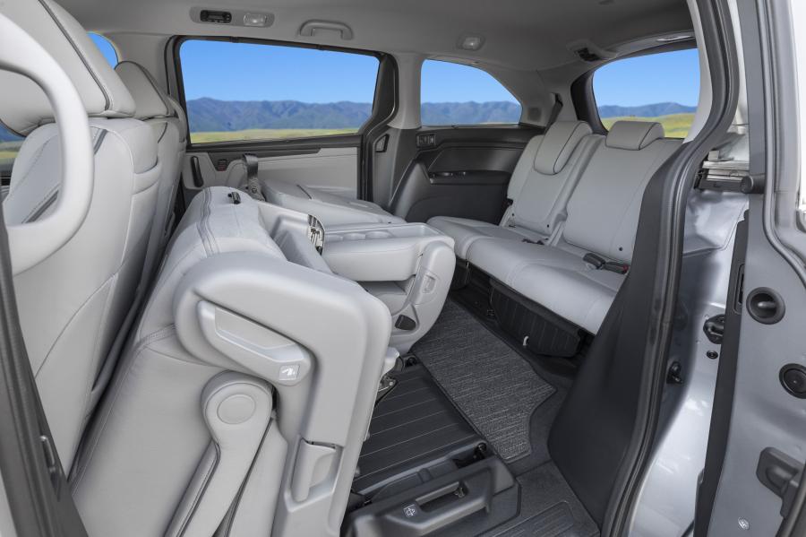 Интерьер Honda Odyssey 2020 года  (NA) (фото 70 из 119)